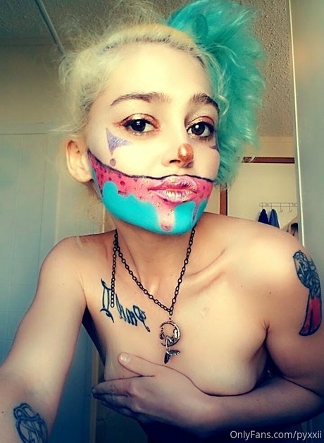 pyxxii free model gallery