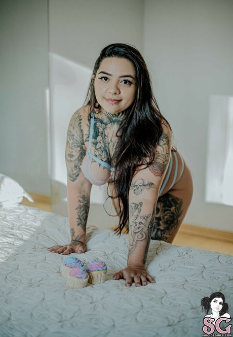 Satturne perfect actress archive