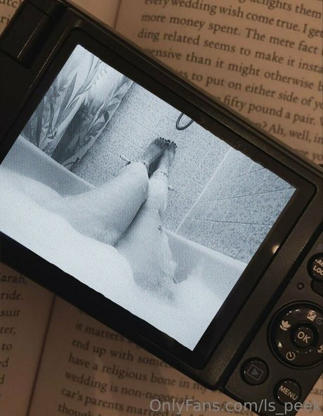ls peek model adult images