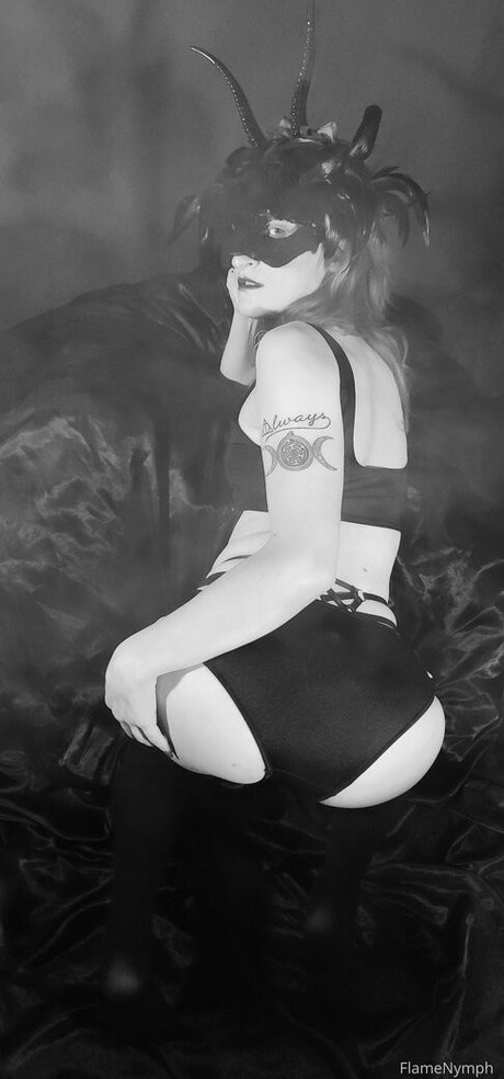 flamenymph pornstar sexy img