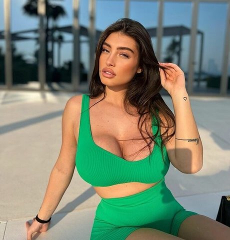 Rita Esposito hot star pic