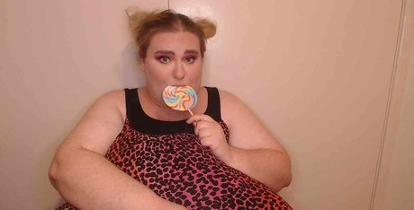 laladelilah perfect star photo