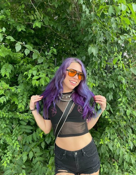 lolaxsparks pornstar beautiful photo