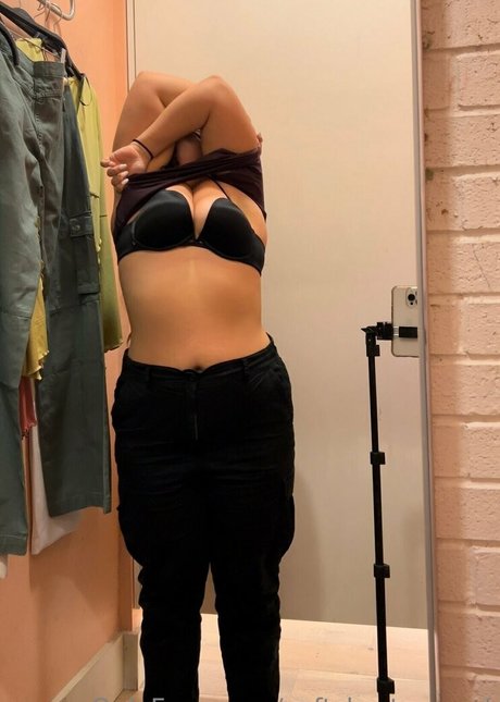 softshortnsweet nude model images