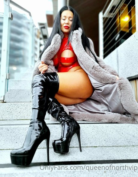 queenofnorthvip pornstar top photos