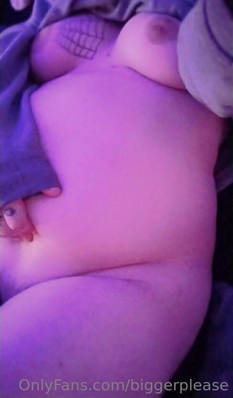 biggerplease nice actress pic