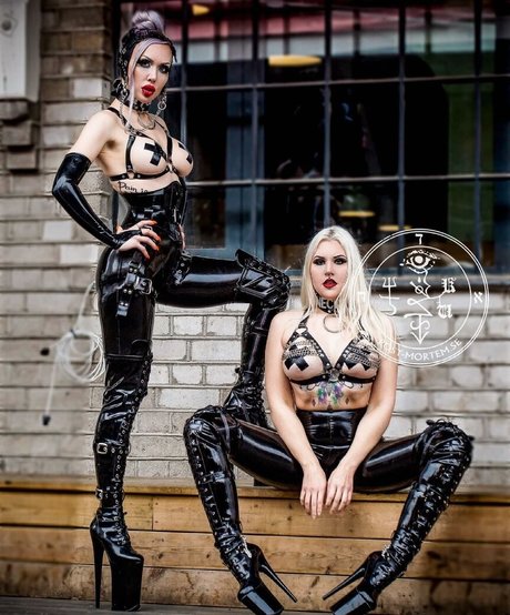 My Little Vronie nice pornstar archive