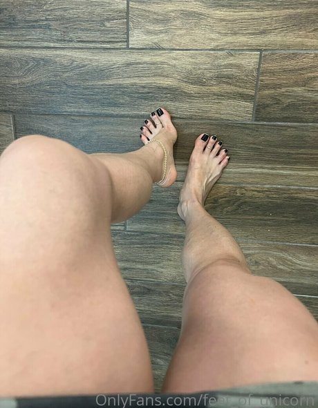 feet of unicorn pretty pornstar picture