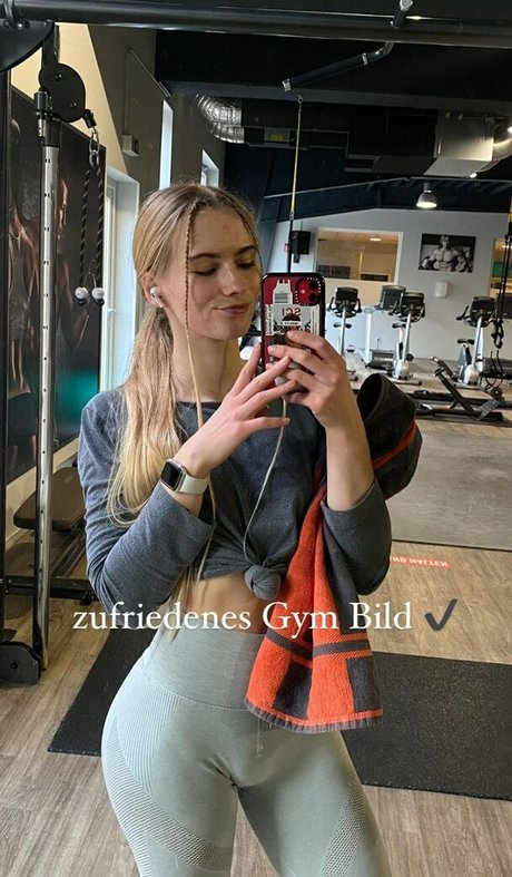 Alrun Steiner star perfect img