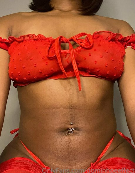 dominhoeeffect naked star pics