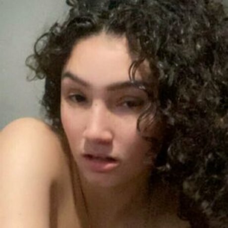 mellyshours pornstar high quality photo