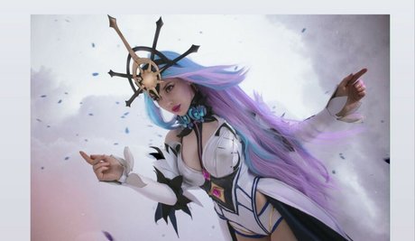 Angie Strelnikova profile image