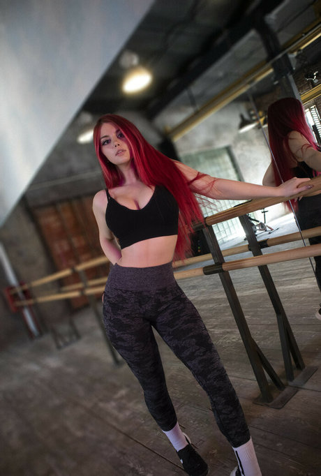 Angie Strelnikova free star pic