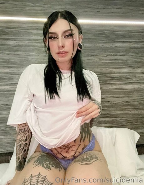 badkittymia pornstar adult images