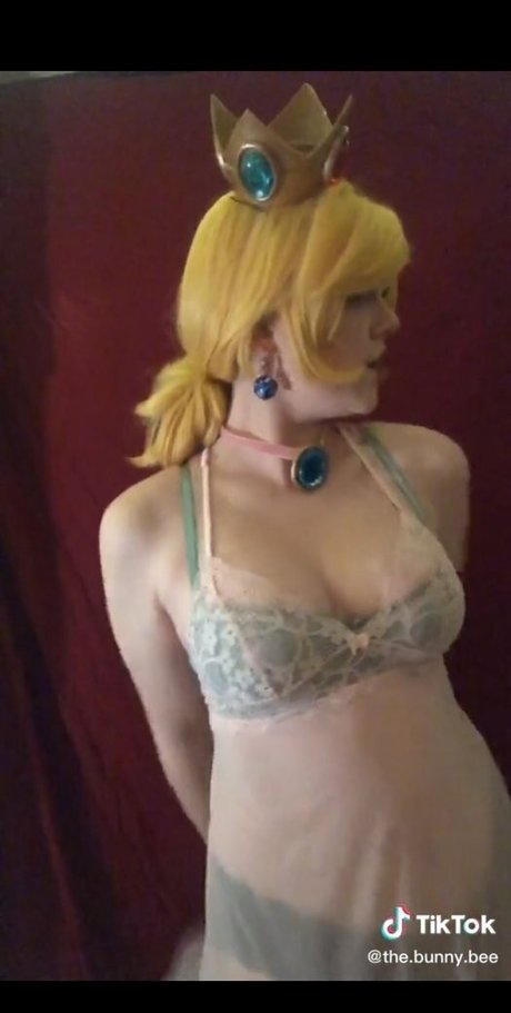 The bunny bee adult actress pic