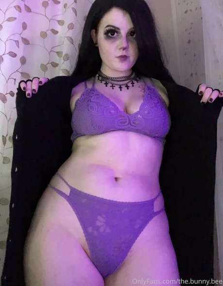 The bunny bee pornographic actress images