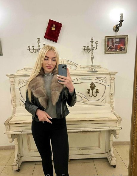 alicedollyua nudes pornstar picture