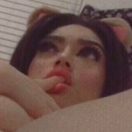 Valfirebite model porn pics