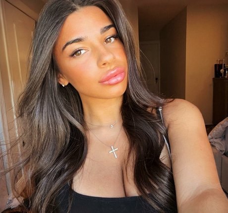 Alexuh1 pornstar art pics