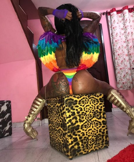 Ines Brasil beautiful star galleries