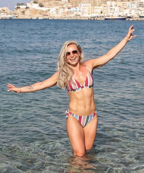 Larissa Van Meerten pornstar beautiful image