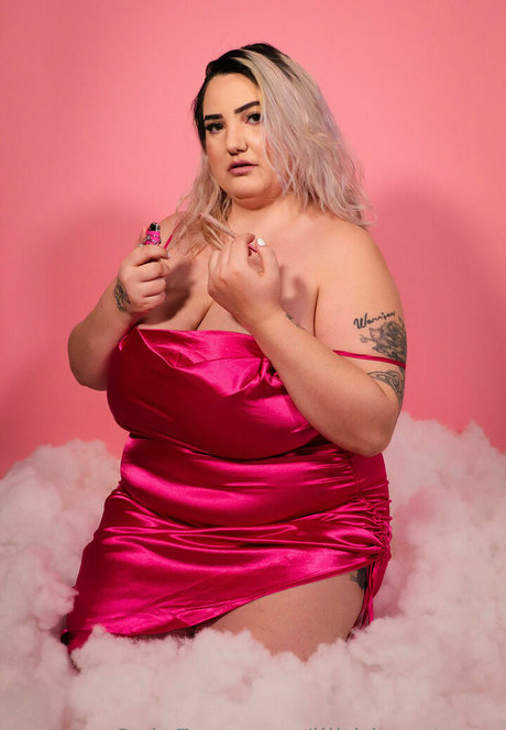 lilithheartvore nude model pic