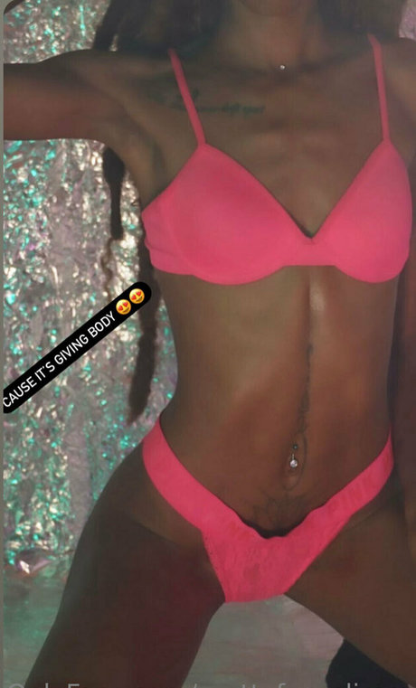 prettyfaceslimm star naked pictures