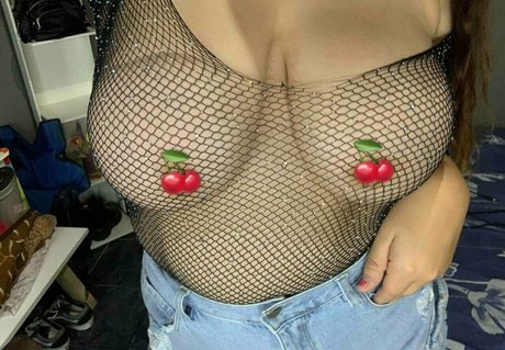 badgirl1882 sex model picture