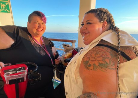 reenayestarr beautiful star image