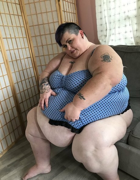 reenayestarr star sexy pic