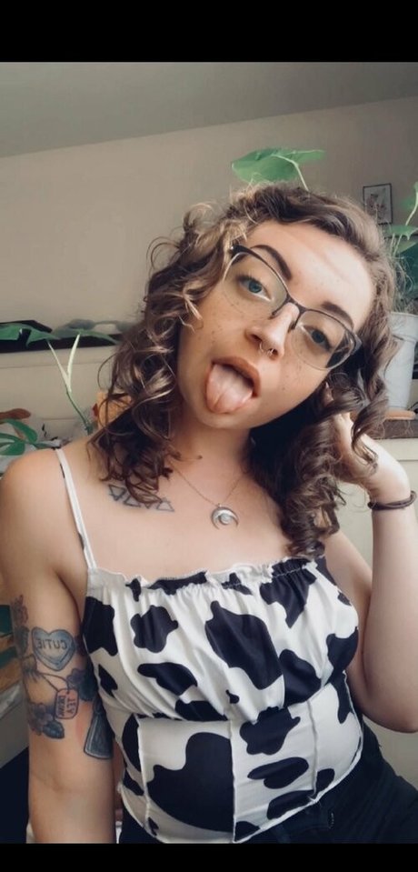 sidhee erotic star photo