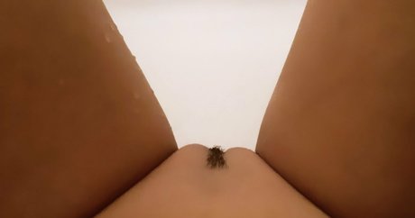 Exoticheidi sexy actress image