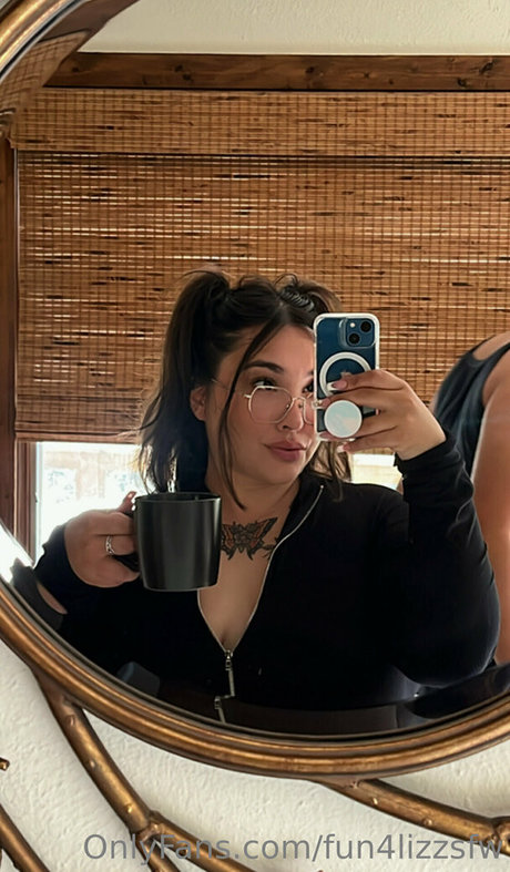 fun4lizzsfw pornstar hd pics