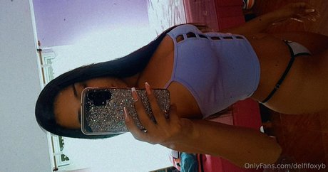 delfifoxyb sex actress pictures