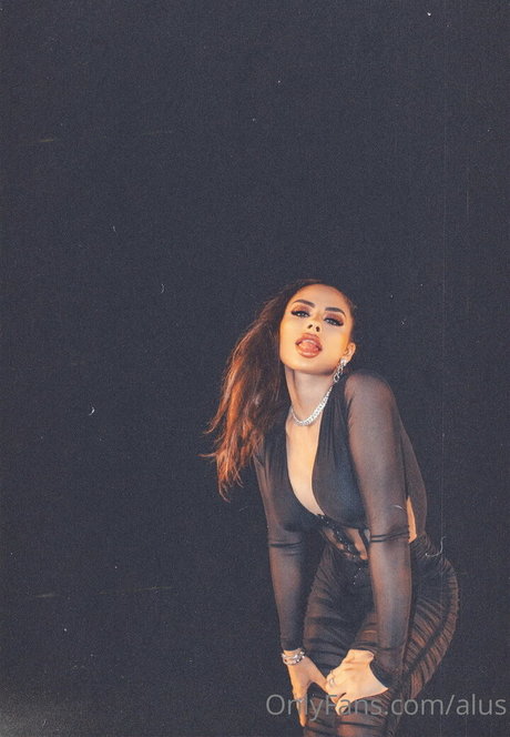 Alus adult star archive