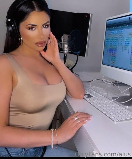 Alus pornstar top pics