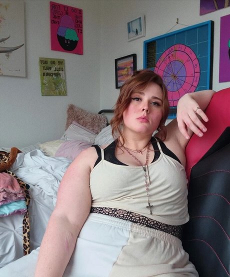 thott pockett star adult pics