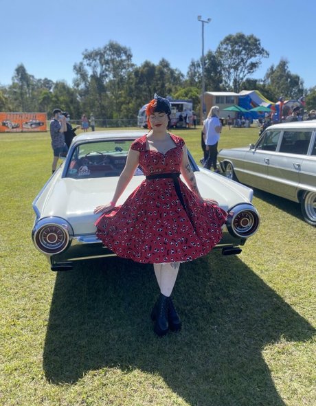 minniealiencos beautiful actress photo