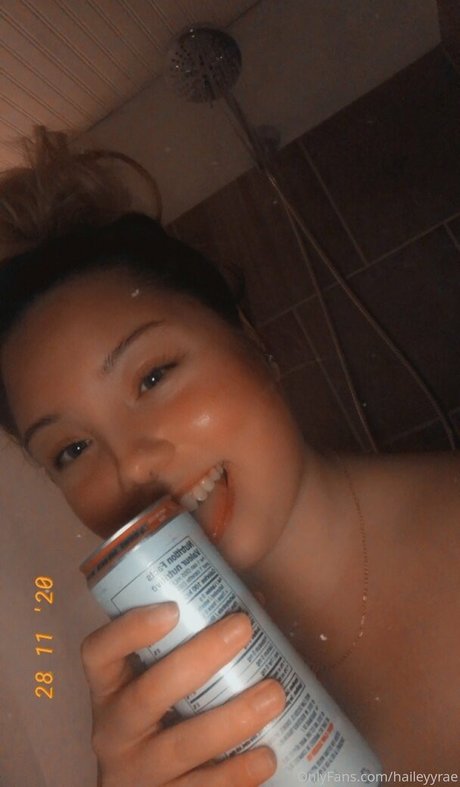 haileyyrae nudes actress photos