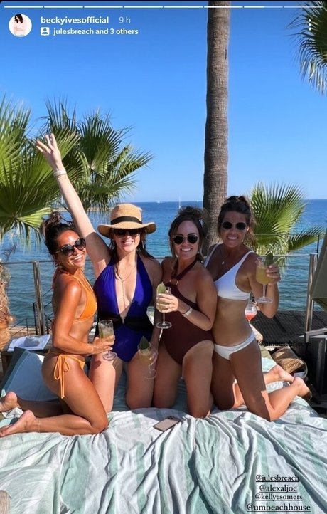 Becky Ives star top picture