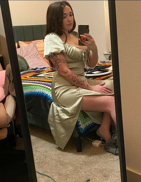 Emily Fox nudes star photo