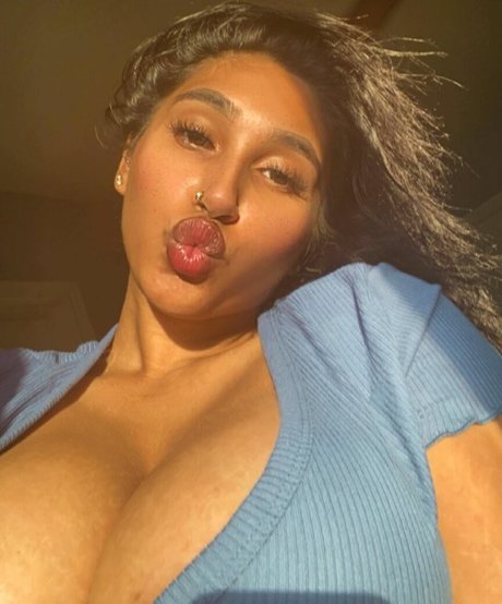 Jeanette prakash best star image