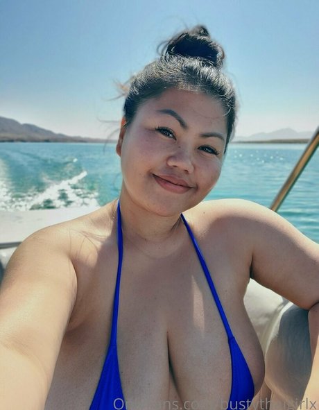 bustythaigirlx model nice photos