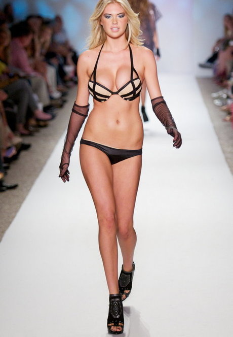 Kate Upton model art photos