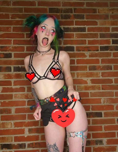 wowspacekatz naked model picture