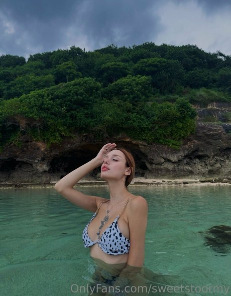 Sweetstoormy sexy pornstar pics