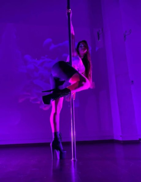 topmisstati pretty star picture