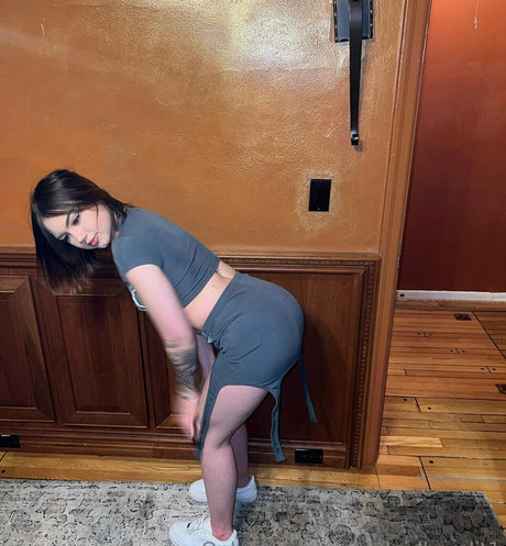 hooters onlyfans free naked images