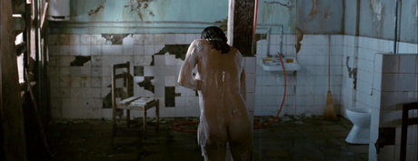 Laetitia Casta star nude img