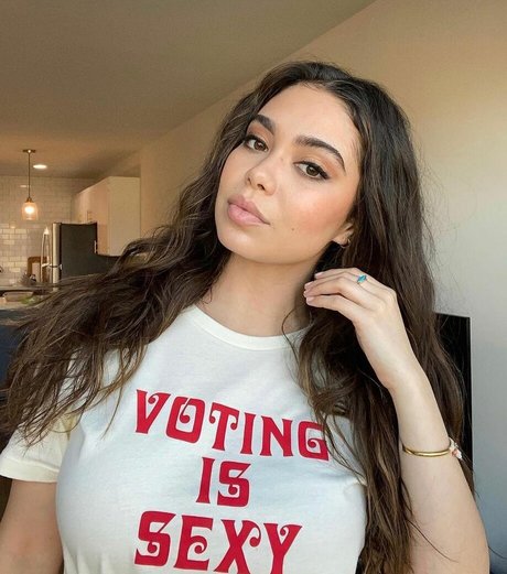 Aulii Cravalho exclusive model image